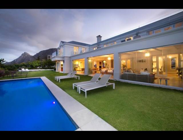 4 BEDROOM HOUSE FOR SALE IN TOKAI